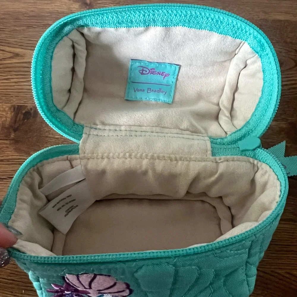 Vera Bradley new no
